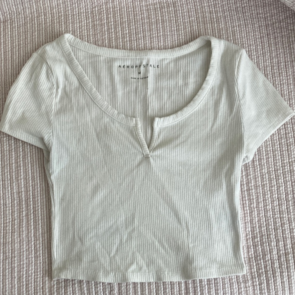 Aeropostale Ribbed White Crop Top